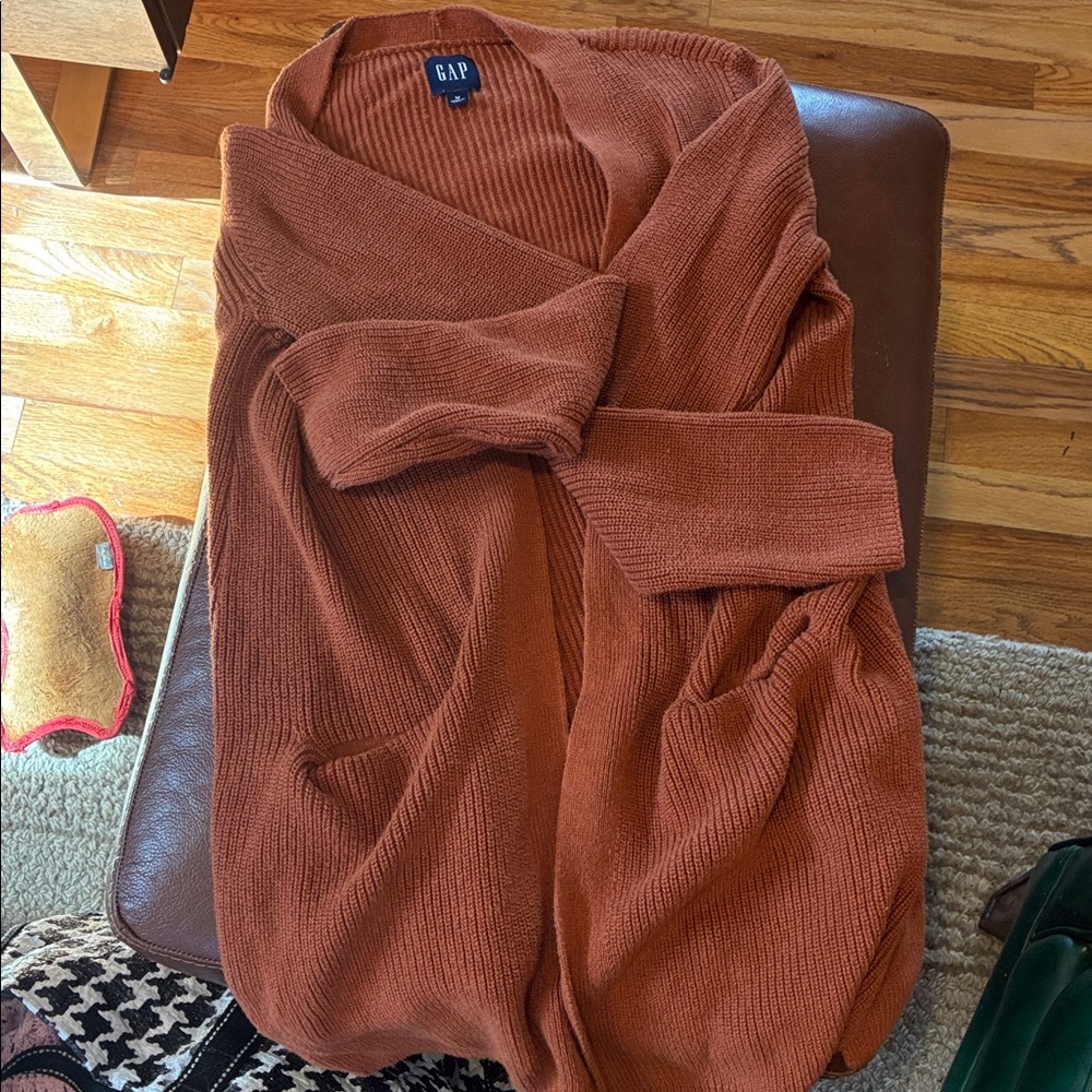 GAP Warm Brown Knit Sweater Gap Women's M Long Sleeve Waist Coat Classic Style - Picture 6 of 16